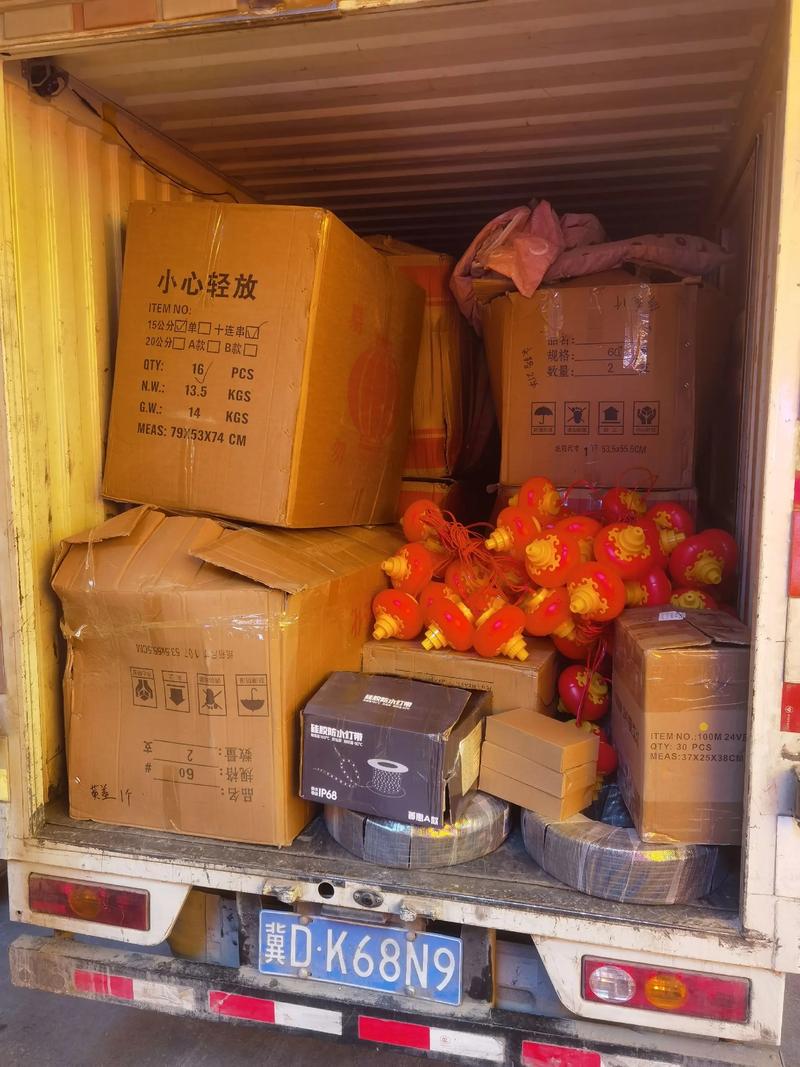 探索商贸行业的新天地：嘉灿商贸引领潮流